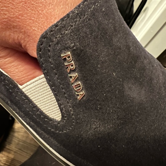 Prada Calzature Donna loafers size 38 in original box with dust bag. - Picture 2 of 6